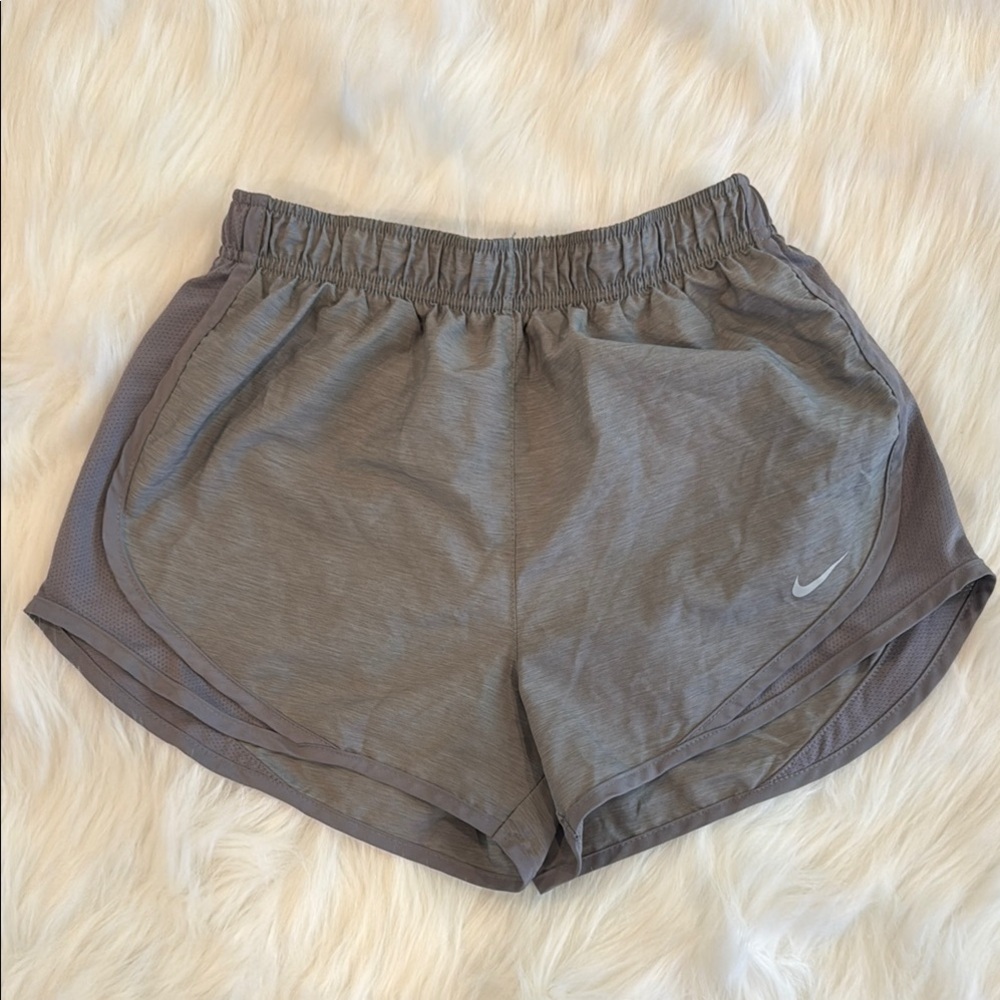 Nike Gray Athletic Shorts Lightweight Elastic Waist